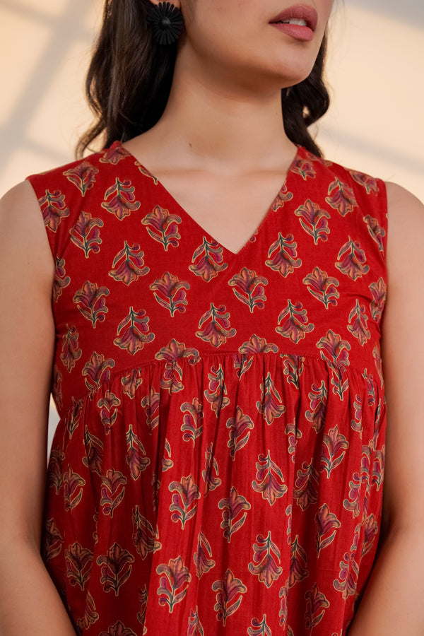 Red Floral Print Sleeveless Top