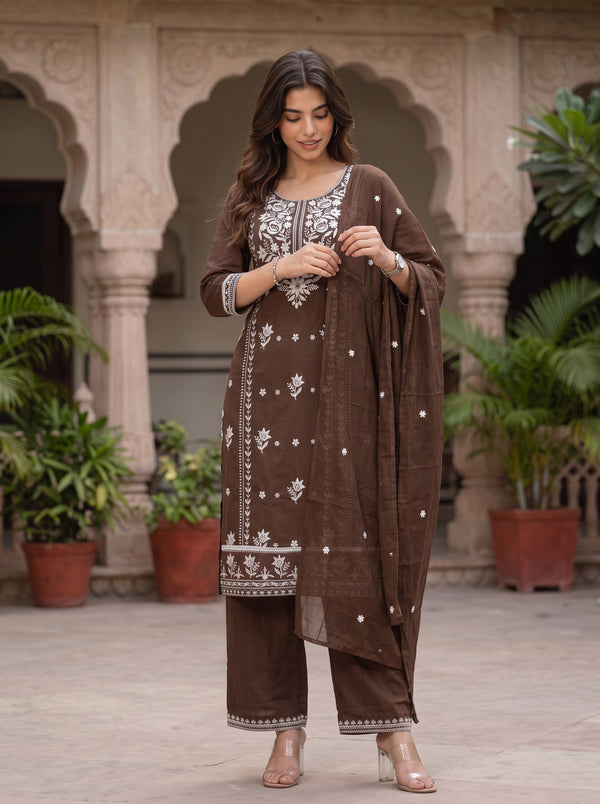 Cocoa Bloom – Brown Floral Embroidered Kurta Pant with Dupatta Set