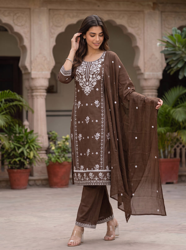 Cocoa Bloom – Brown Floral Embroidered Kurta Pant with Dupatta Set
