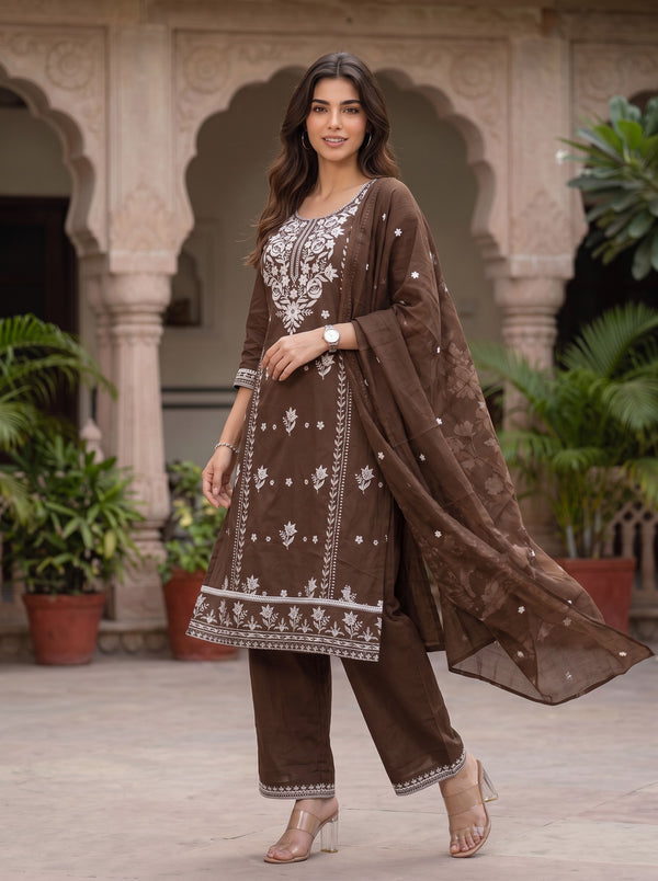 Cocoa Bloom – Brown Floral Embroidered Kurta Pant with Dupatta Set